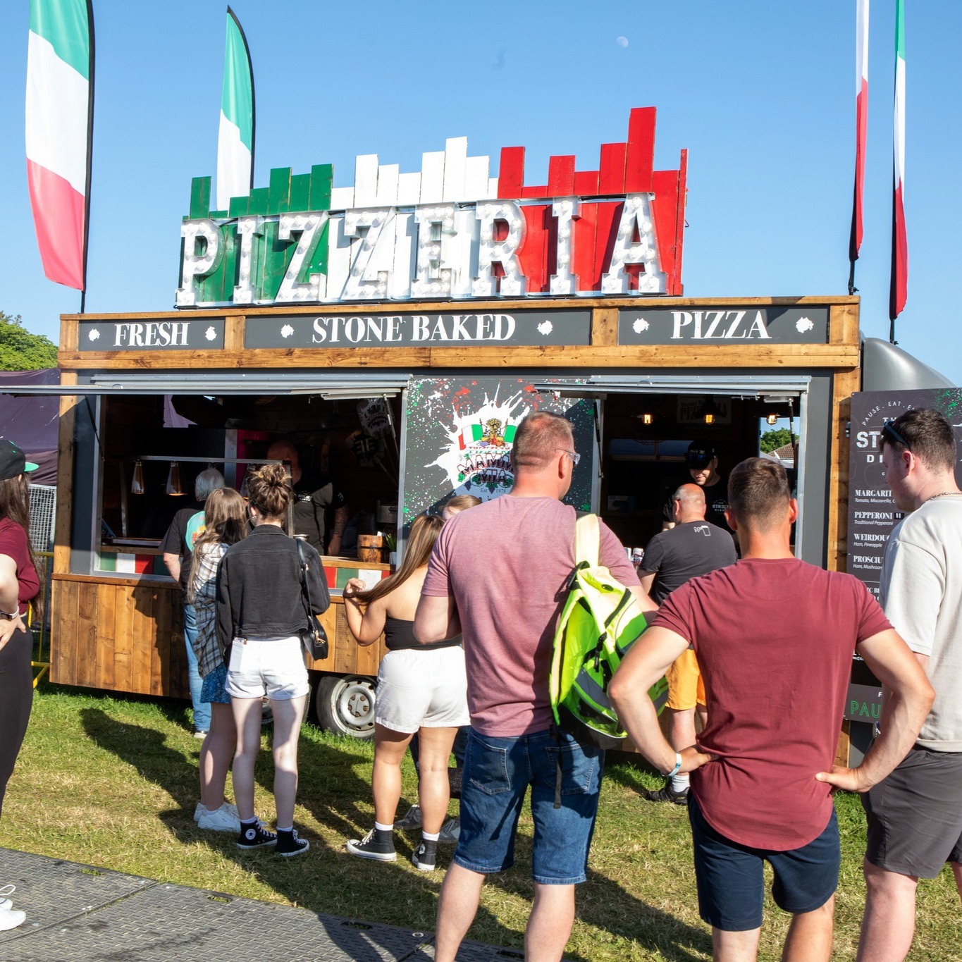 ​Mamma Mia Pizza queue at The Street Diner